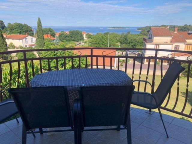 Apartman Sara Rovinj Exteriör bild